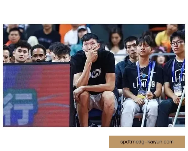 最新战绩榜单揭晓：强队逆袭与黑马团队表现亮眼，竞争愈发激烈。