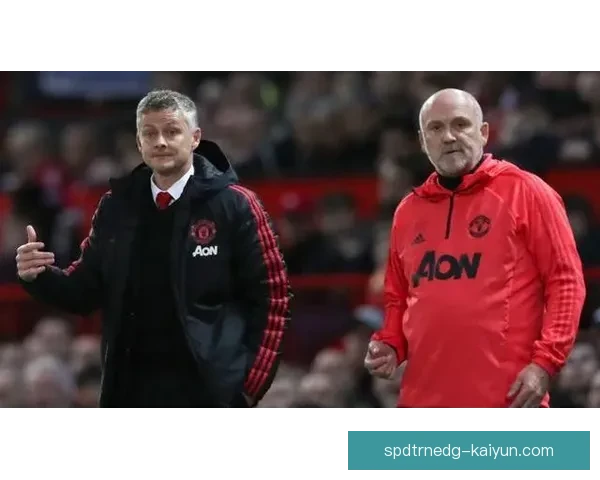 雷吉纳转会策略分析：俱乐部如何应对冬季市场挑战