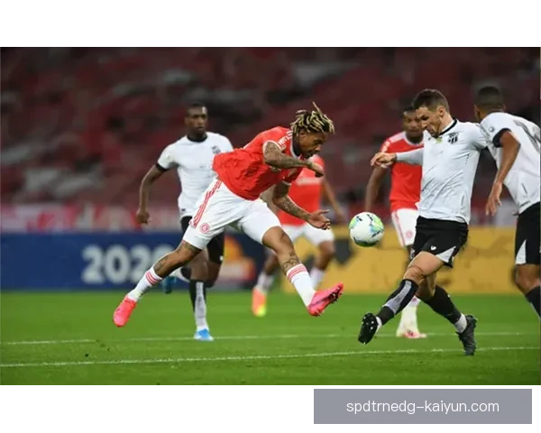 阿库尼亚在塞维利亚近期表现稳健，攻防两端持续提升